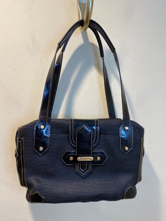 Eric Javits Handbags - ERIC JAVITS NY Black Shoulder Tote Bag  with Red Interior